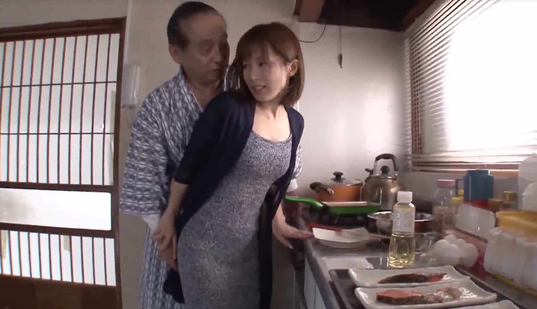 jav loạn luân gia đình với nữ diễn viên Minami Kojima một cô con dâu xinh x...